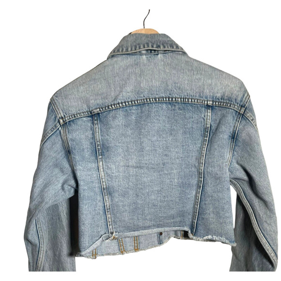 Wilfred Free Aritzia Sandalis Fringed Hem Button Down Cropped Denim Jacket Small - Picture 9 of 11
